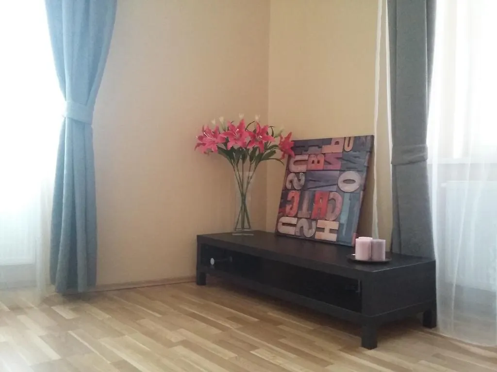 Apartment Vltavska B Praga